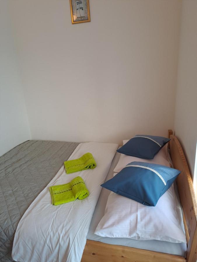 Majkowiczowka Villa Czorsztyn Bilik gambar